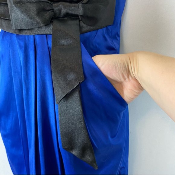3/$30 Wishes Wishes Wishes Cobalt Satin Strapless Bow Detail Mini Dress Size 3 - Picture 5 of 13